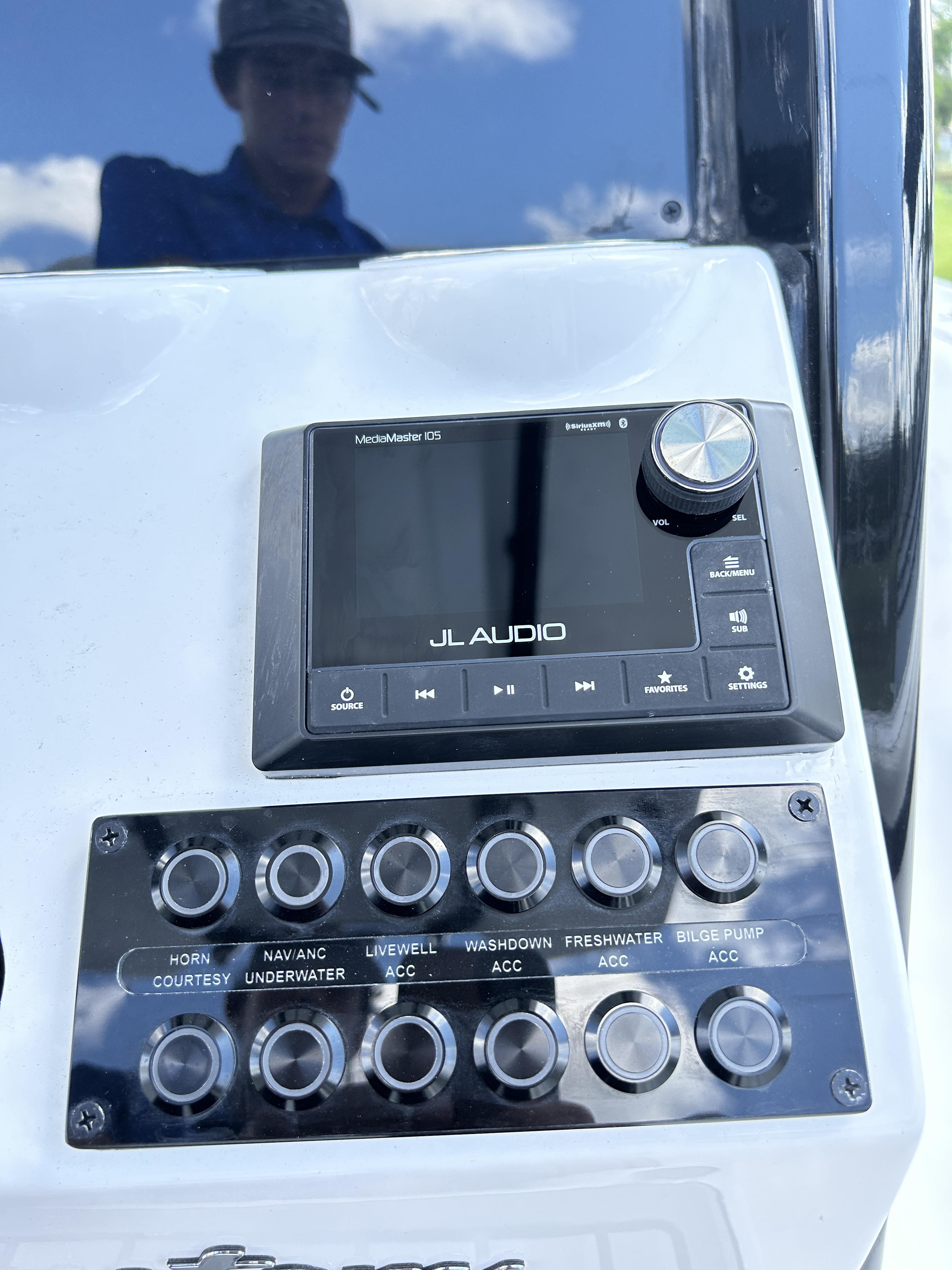2026 Tidewater Boats 2500 Carolina Bay - Photo 6